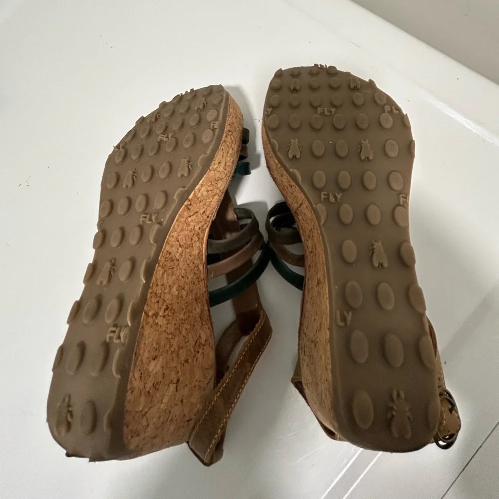 Fly Girl Wedge Sandals Brown Blue Size 8 - 8.5 US 39 EU